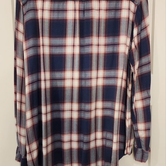 Mossimo Flannel like shirt - Picture 3 of 3